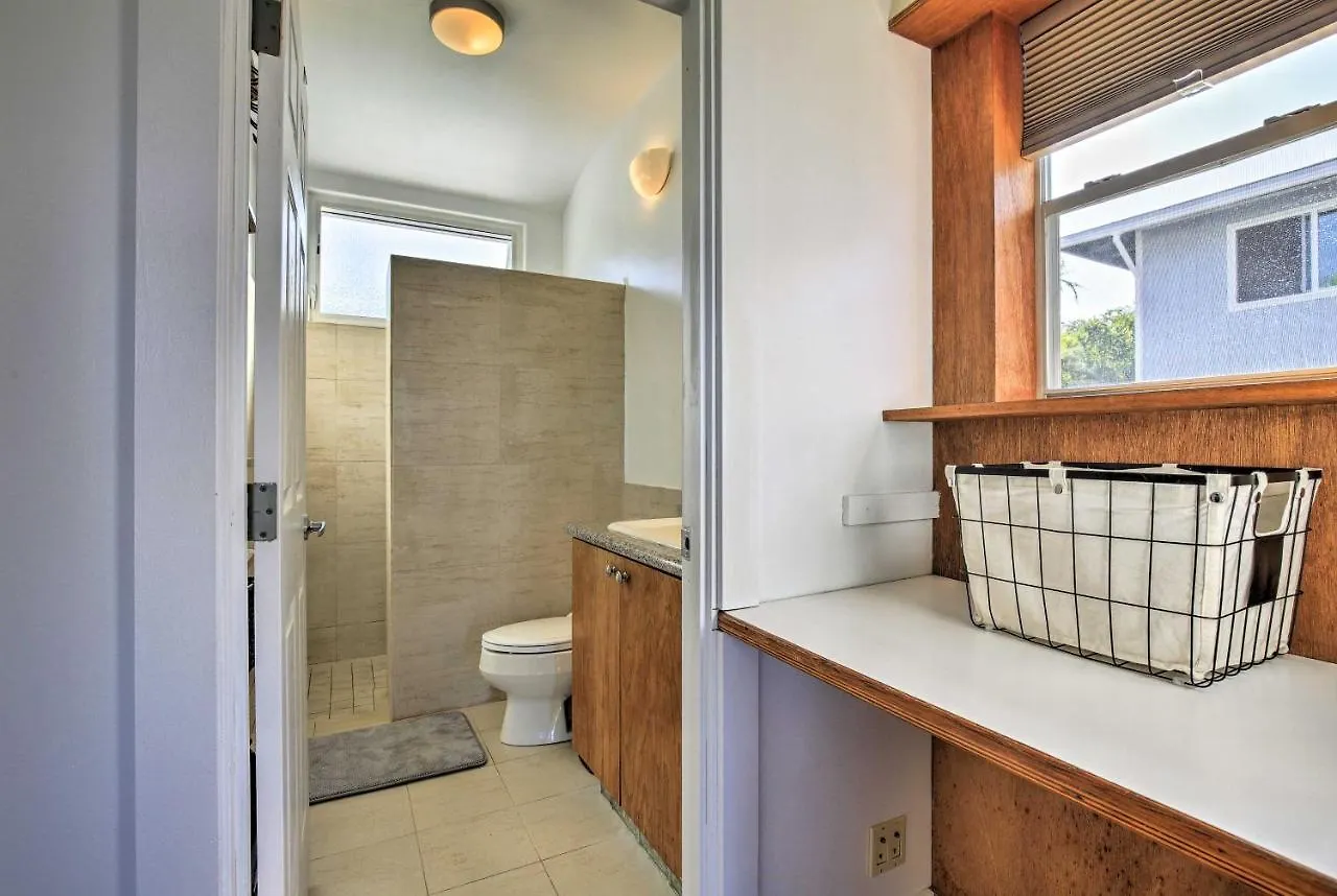 Holiday home Kailua-Kona Cottage Less Than 1 Mile To Magic Sands Beach!