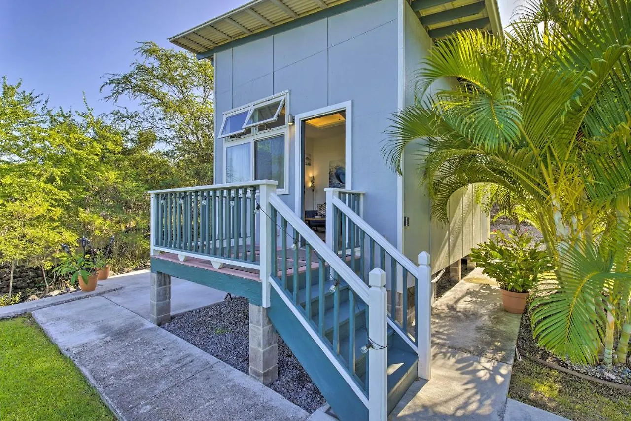 Kailua-Kona Cottage Less Than 1 Mile To Magic Sands Beach! United States