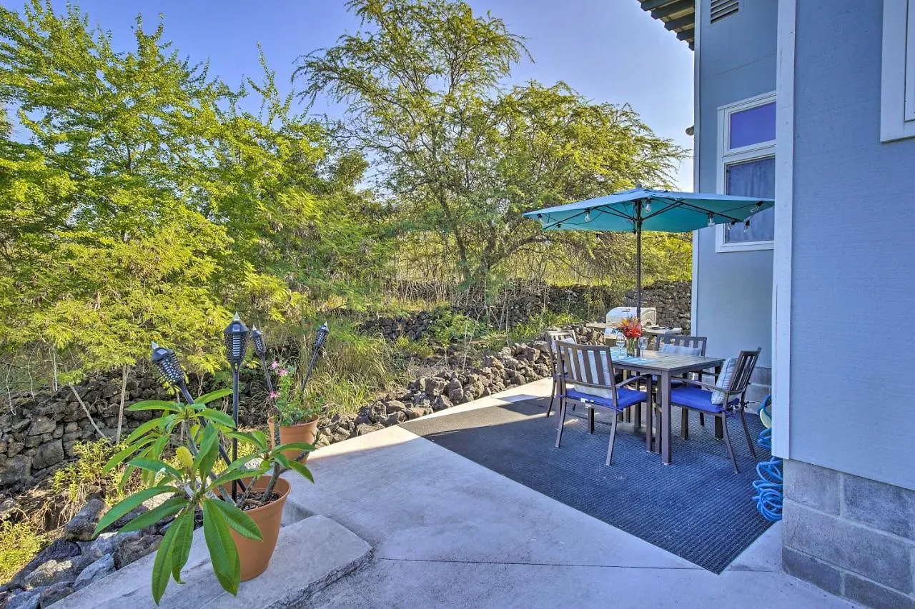 Holiday home Kailua-Kona Cottage Less Than 1 Mile To Magic Sands Beach! United States