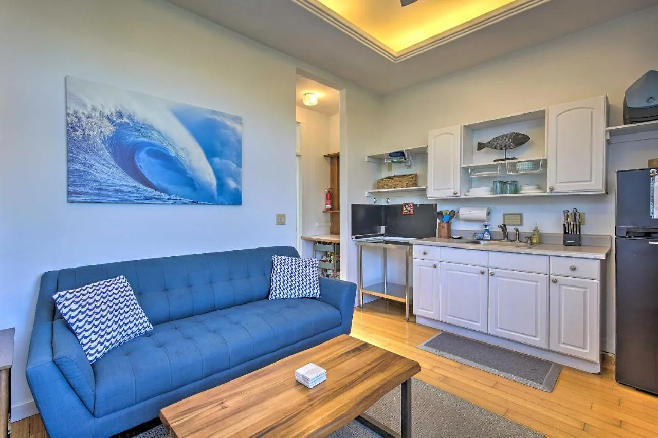 Holiday home Kailua-Kona Cottage Less Than 1 Mile To Magic Sands Beach!