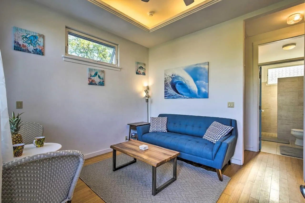 Kailua-Kona Cottage Less Than 1 Mile To Magic Sands Beach! United States